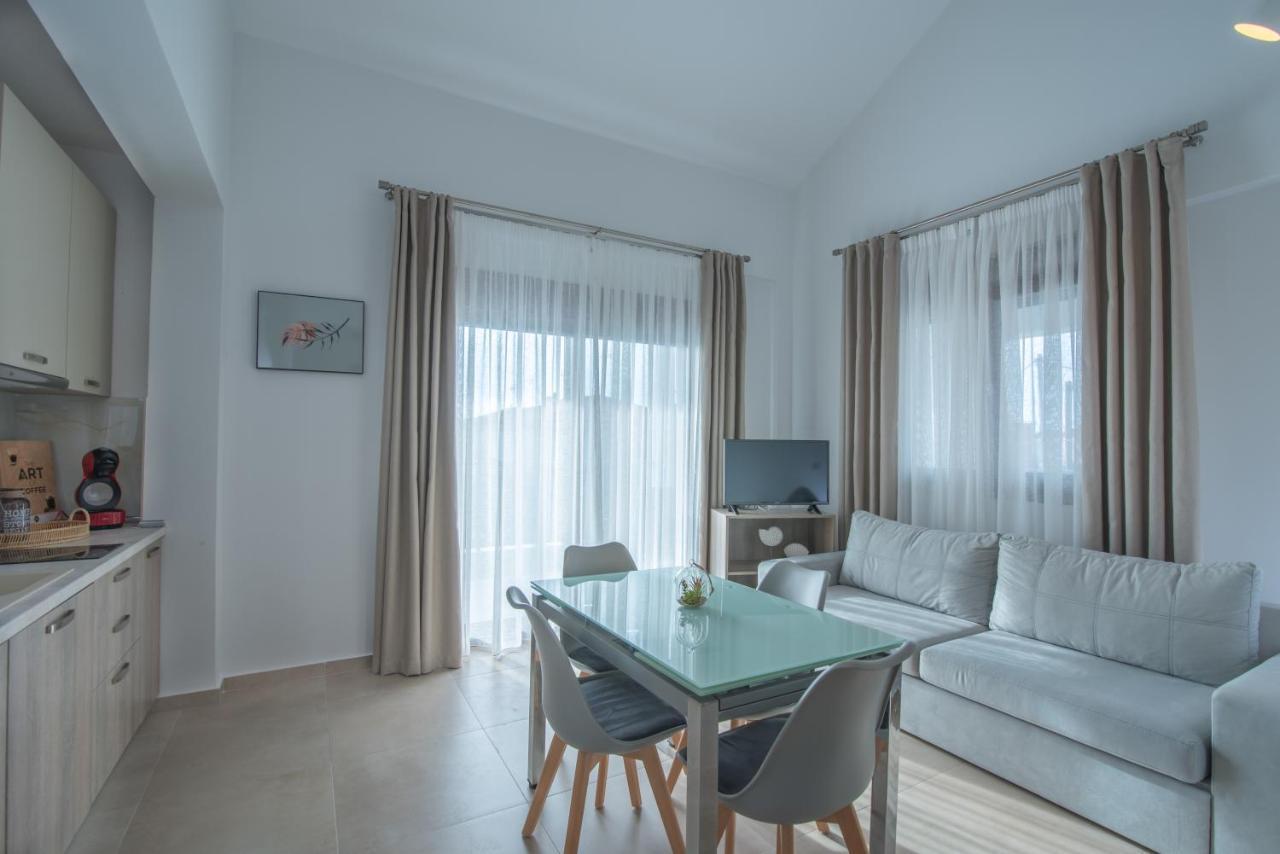 Kalli'S Apartments Никити Экстерьер фото