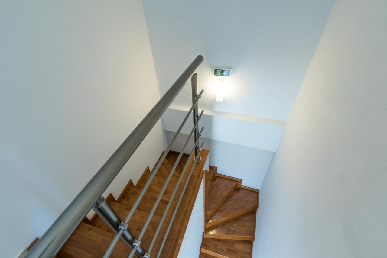 Kalli'S Apartments Никити Экстерьер фото