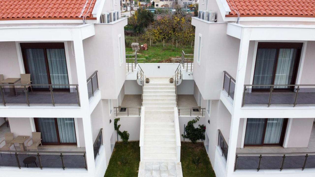 Kalli'S Apartments Никити Экстерьер фото