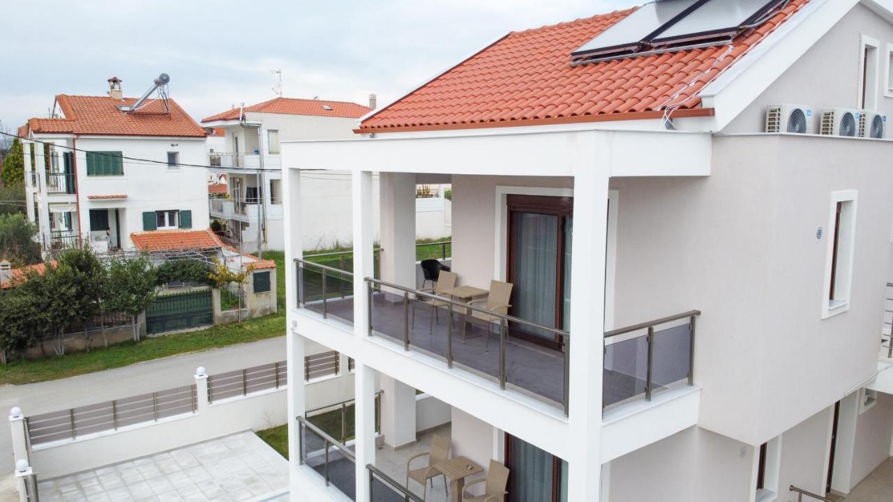 Kalli'S Apartments Никити Экстерьер фото