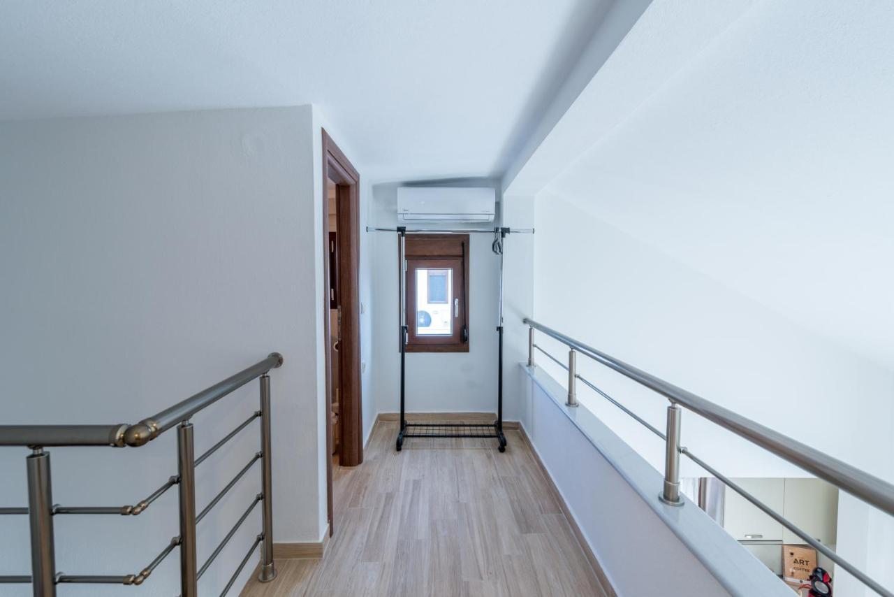 Kalli'S Apartments Никити Экстерьер фото