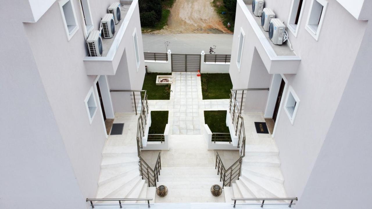 Kalli'S Apartments Никити Экстерьер фото