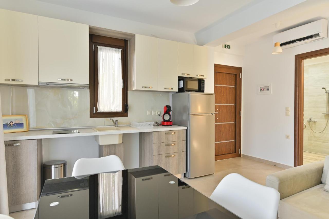 Kalli'S Apartments Никити Экстерьер фото