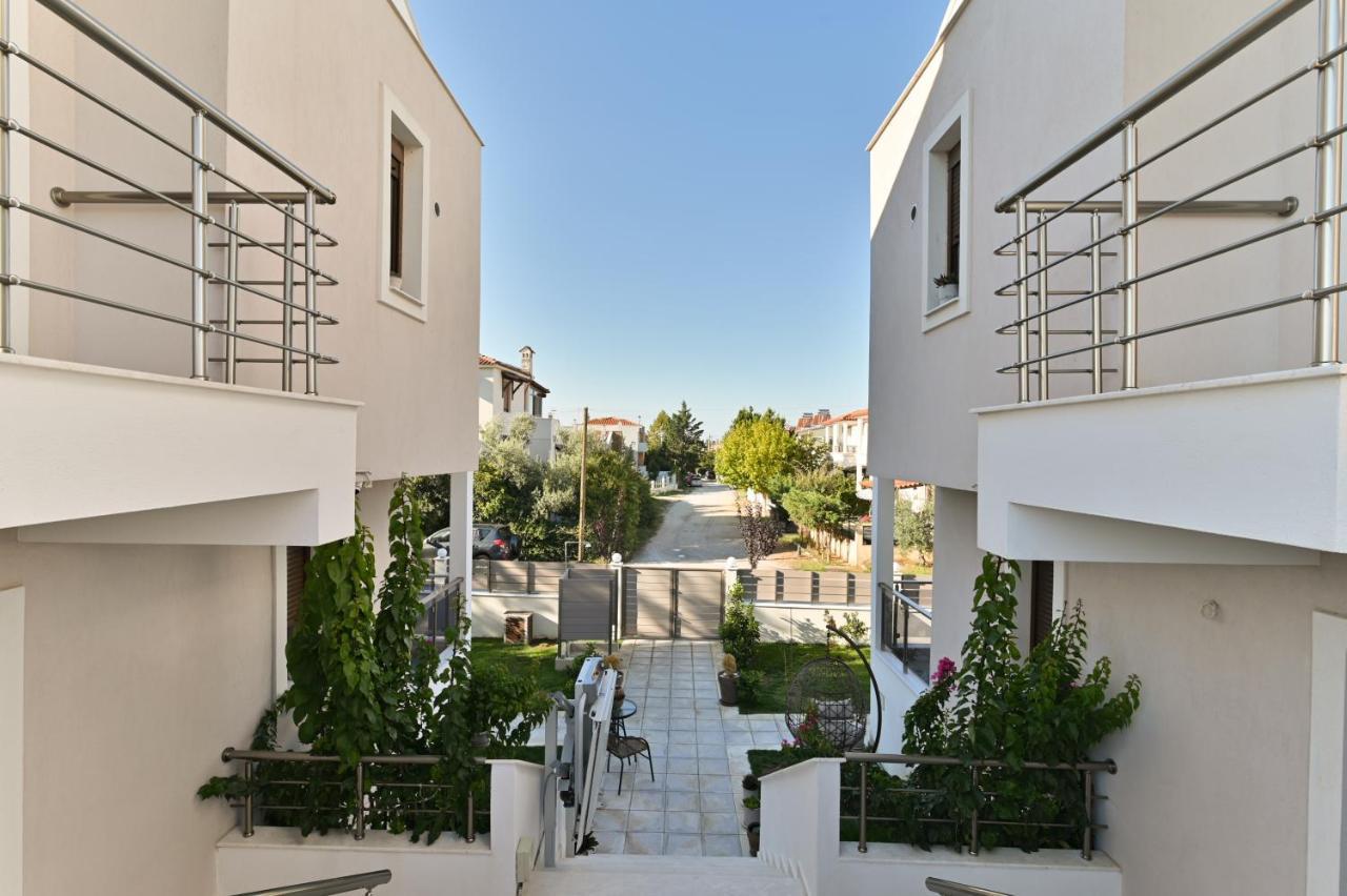 Kalli'S Apartments Никити Экстерьер фото